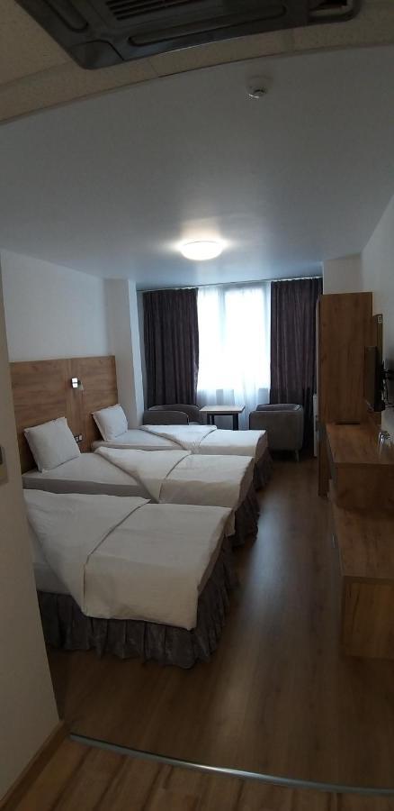 Хотел Визия Haskovo Ngoại thất bức ảnh