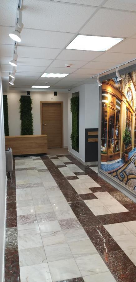 Хотел Визия Haskovo Ngoại thất bức ảnh